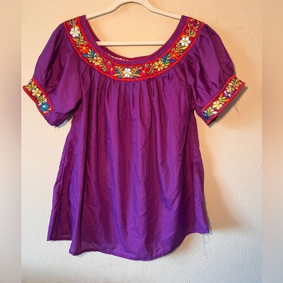 Mexican Hand Embroidered Floral Short Sleeve Purple Tunic Top Size M - Picture 1 of 3